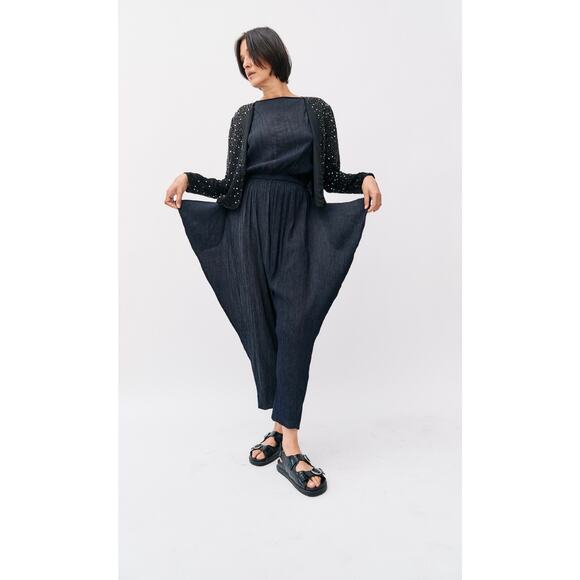 Black Crane Pleated Oversized Jumpsuit Black Outfit Sustainable Medium - Picture 1 of 11
